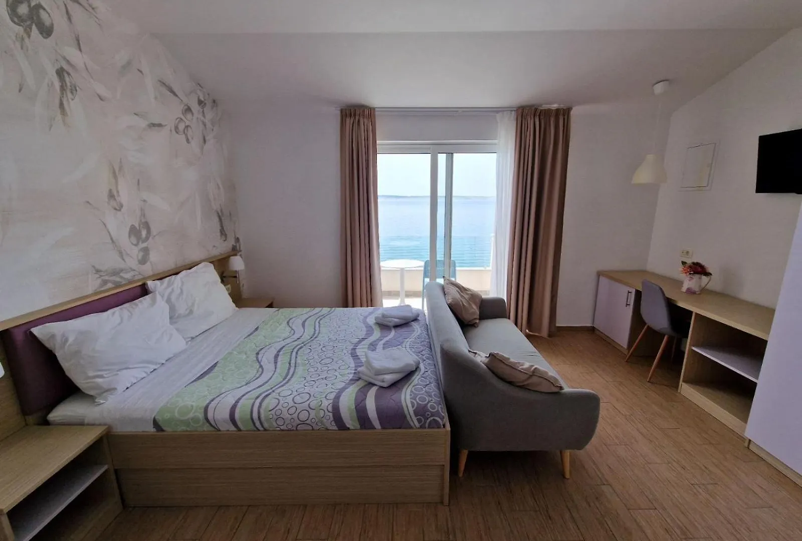 Pension Augustino Miletici Hotel