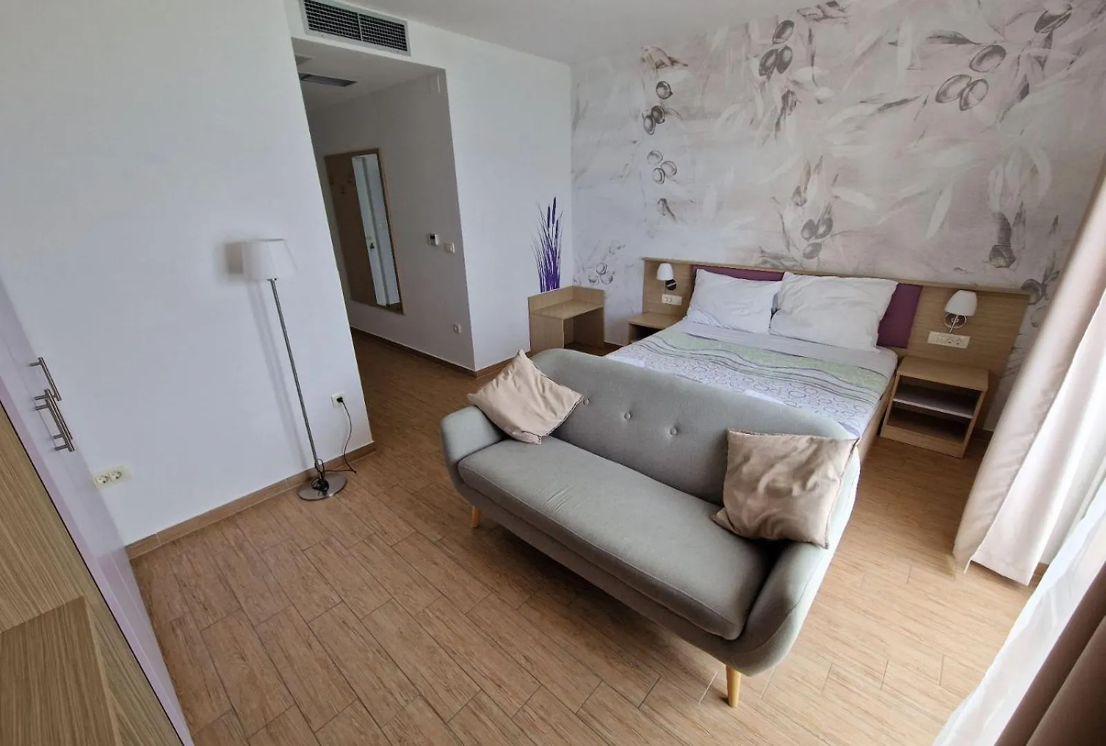Hotel Pension Augustino Miletici